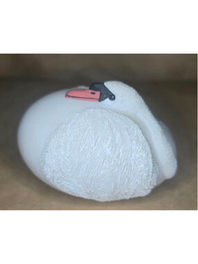 Vintage White Swan Figurine • RestingCurled Pose • Resin? Cottage Decor • 3.5”